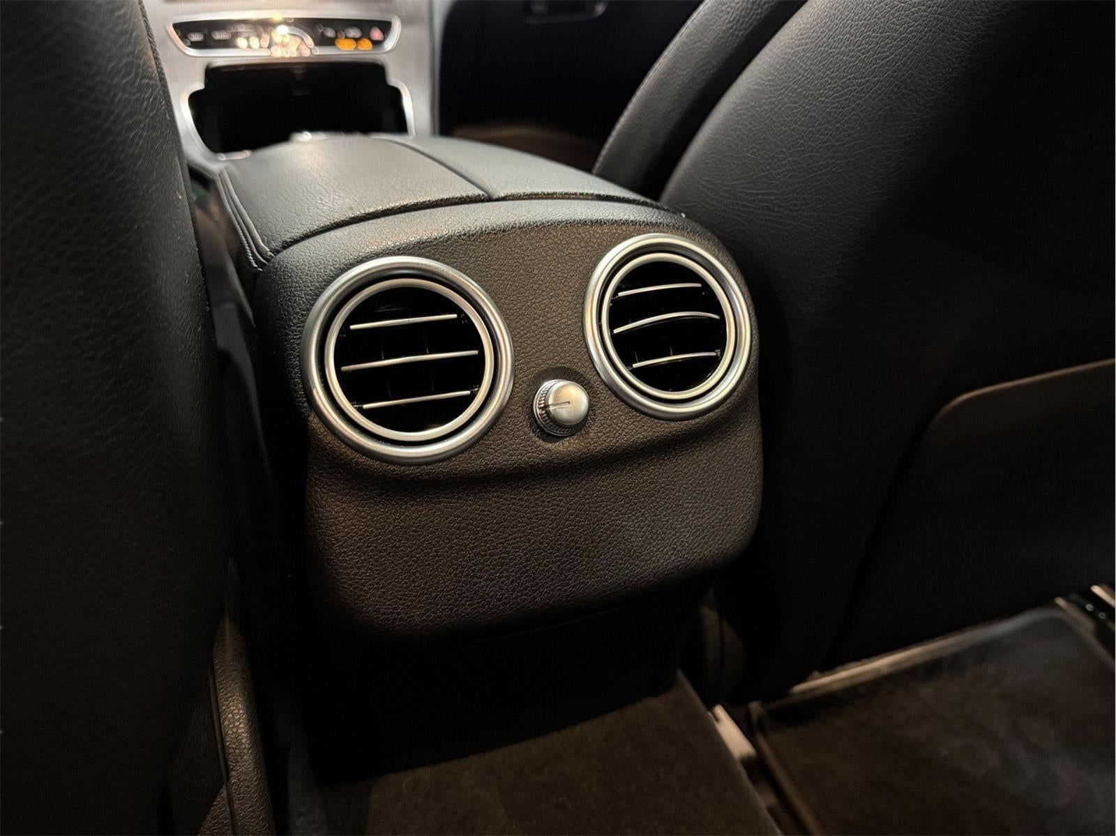 2020 Mercedes-Benz C 300 4MATIC®