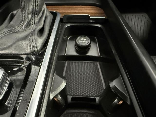 2021 Volvo XC60 T6 Momentum