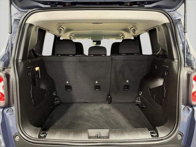 2023 Jeep Renegade Latitude 4x4