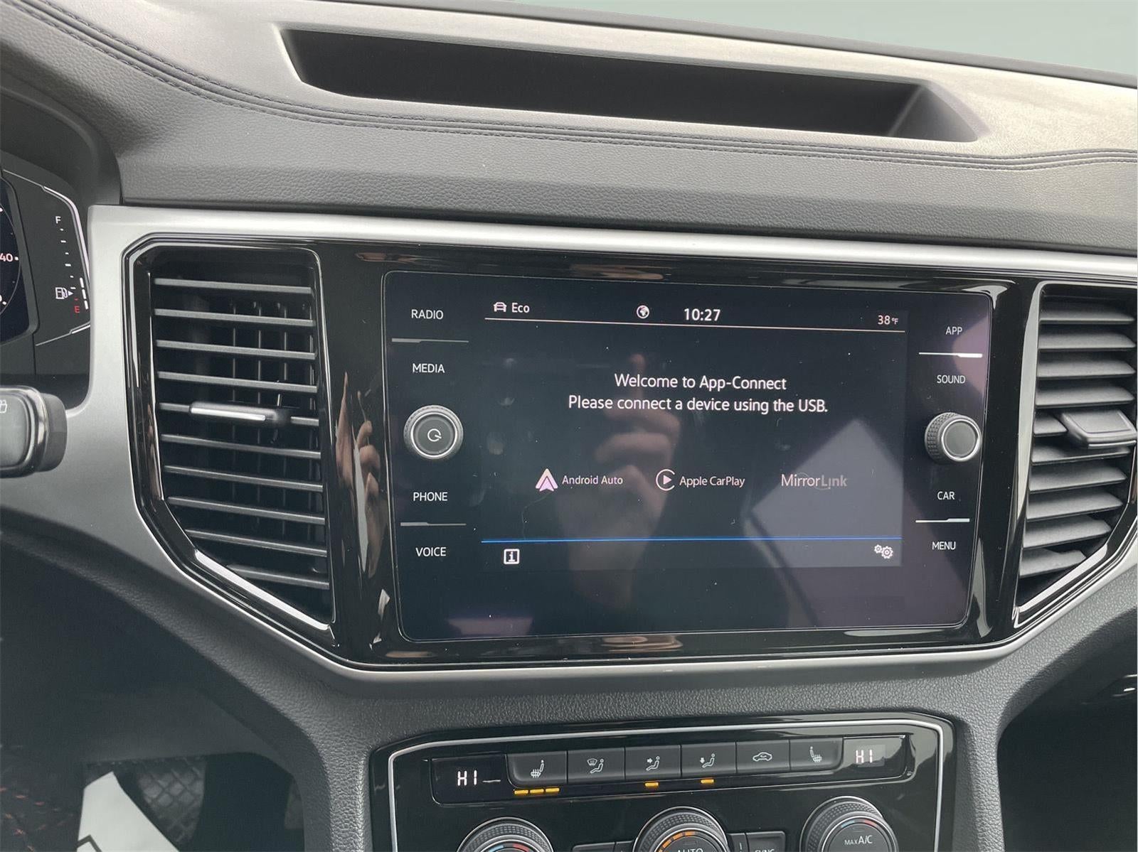 2022 Volkswagen Atlas 2.0T SE w/Technology