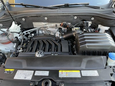 2022 Volkswagen Atlas 3.6L V6 SE w/Technology