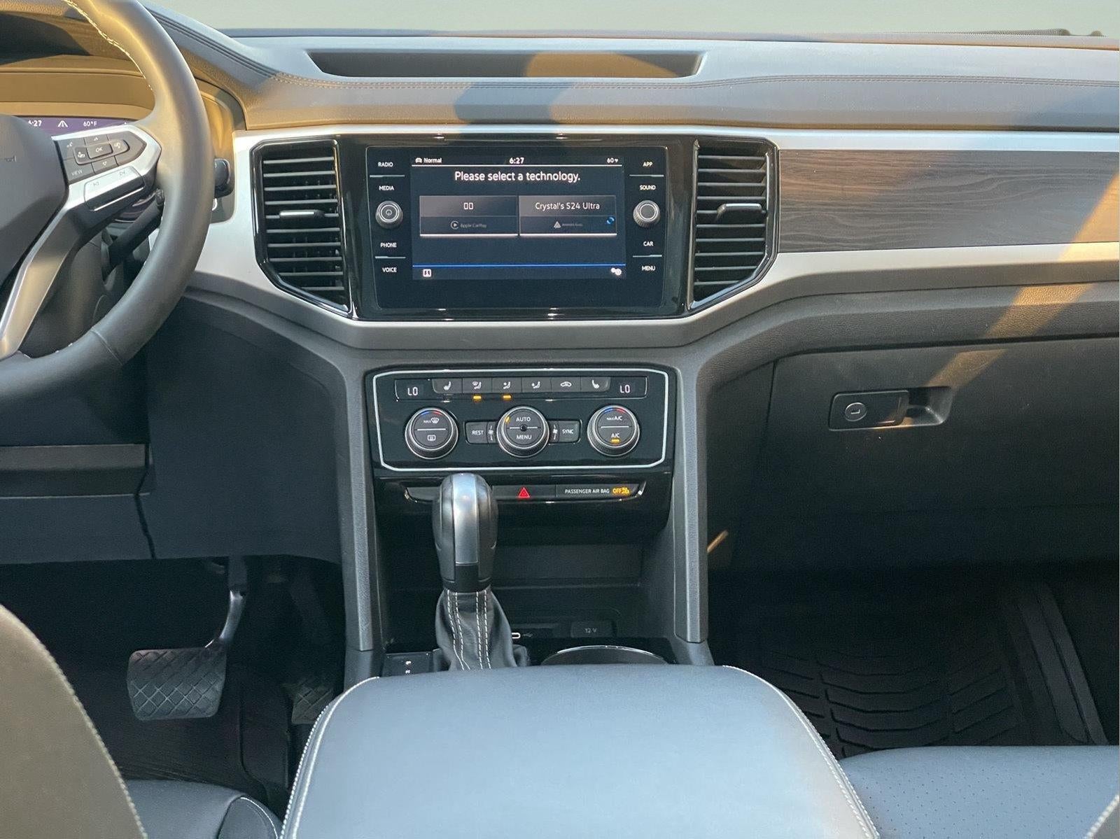 2022 Volkswagen Atlas 3.6L V6 SE w/Technology