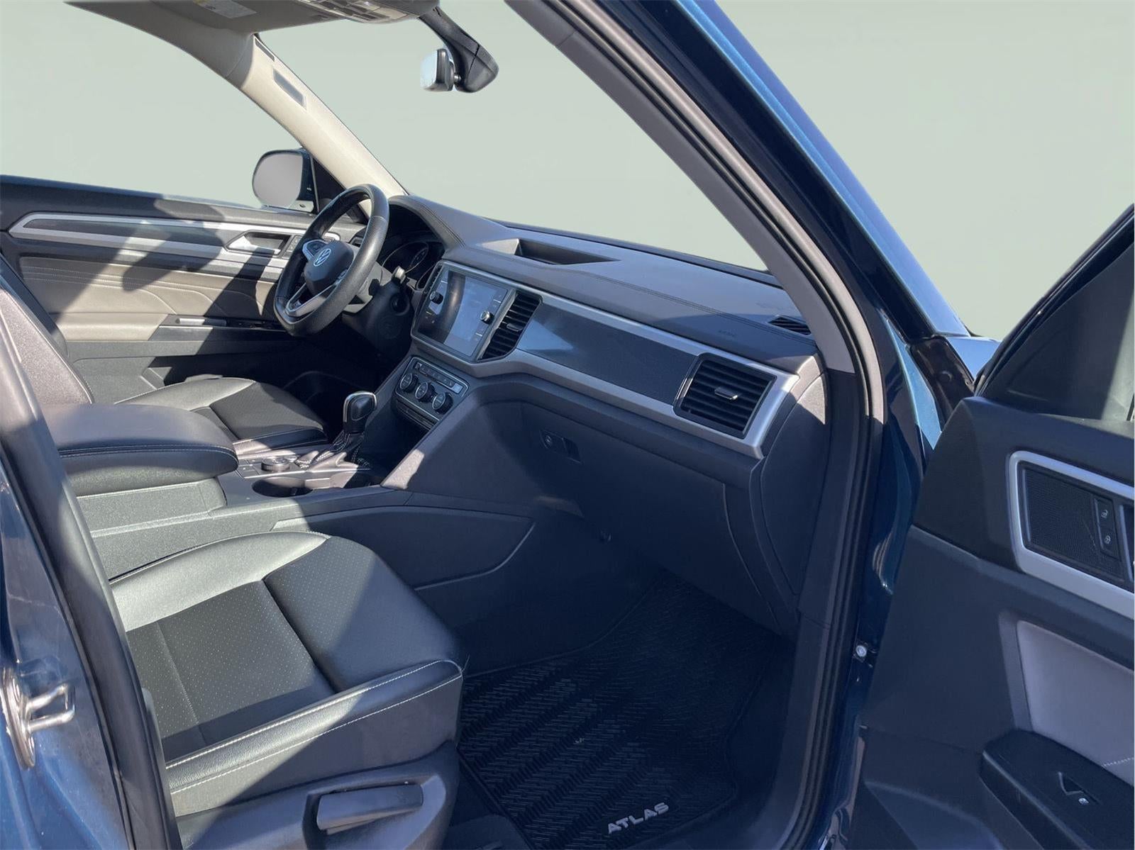2021 Volkswagen Atlas 3.6L V6 SE w/Technology R-Line