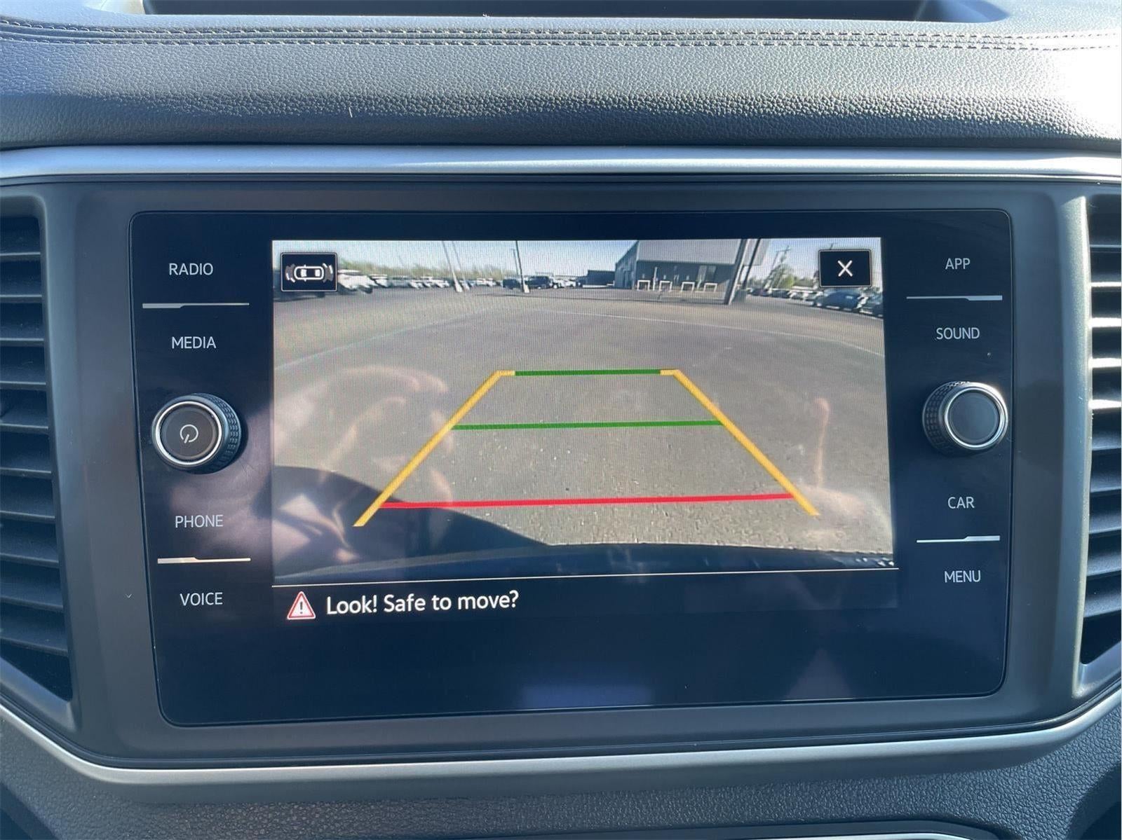 2021 Volkswagen Atlas 3.6L V6 SE w/Technology R-Line