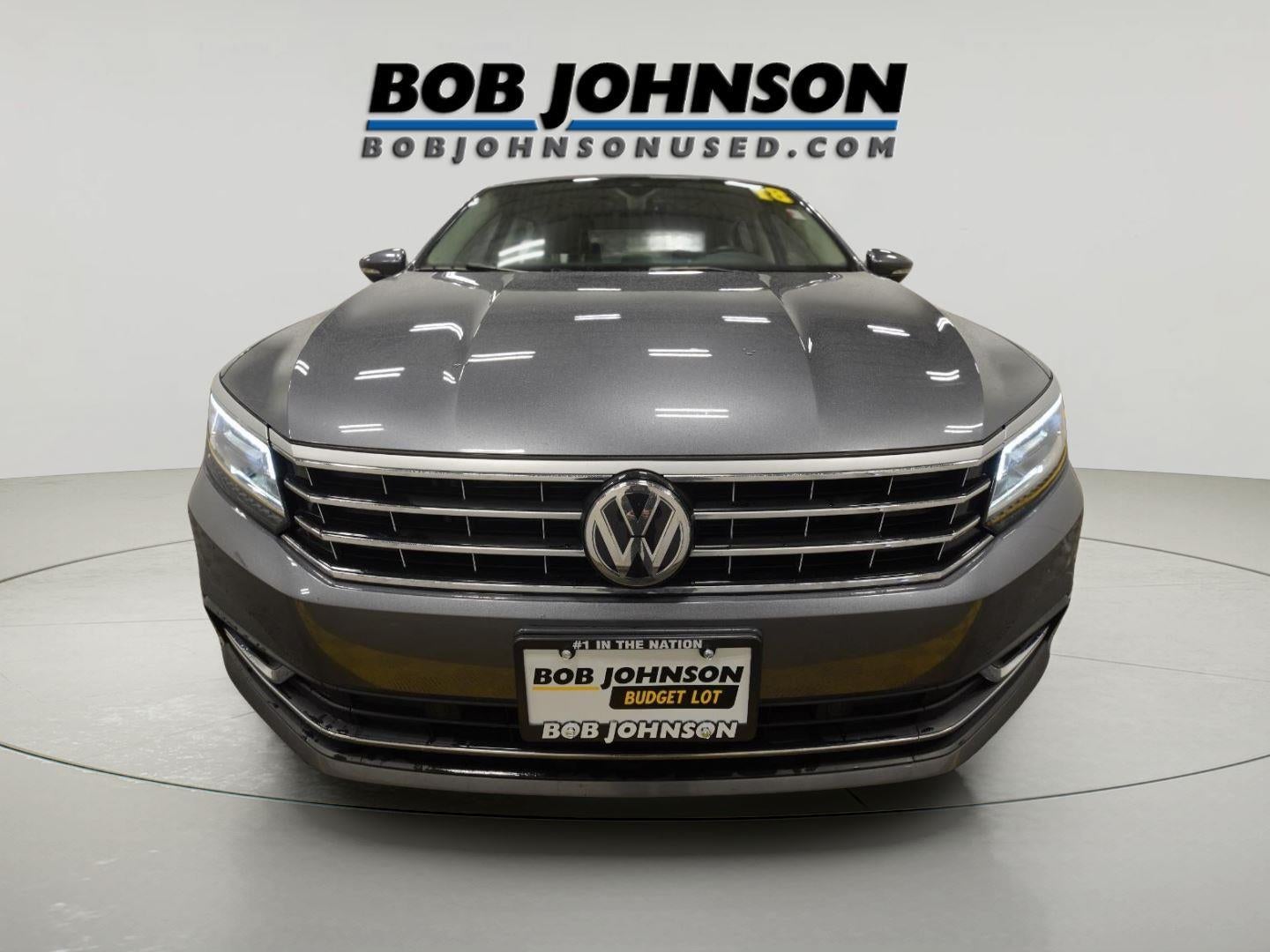 2018 Volkswagen Passat 2.0T SEL Premium