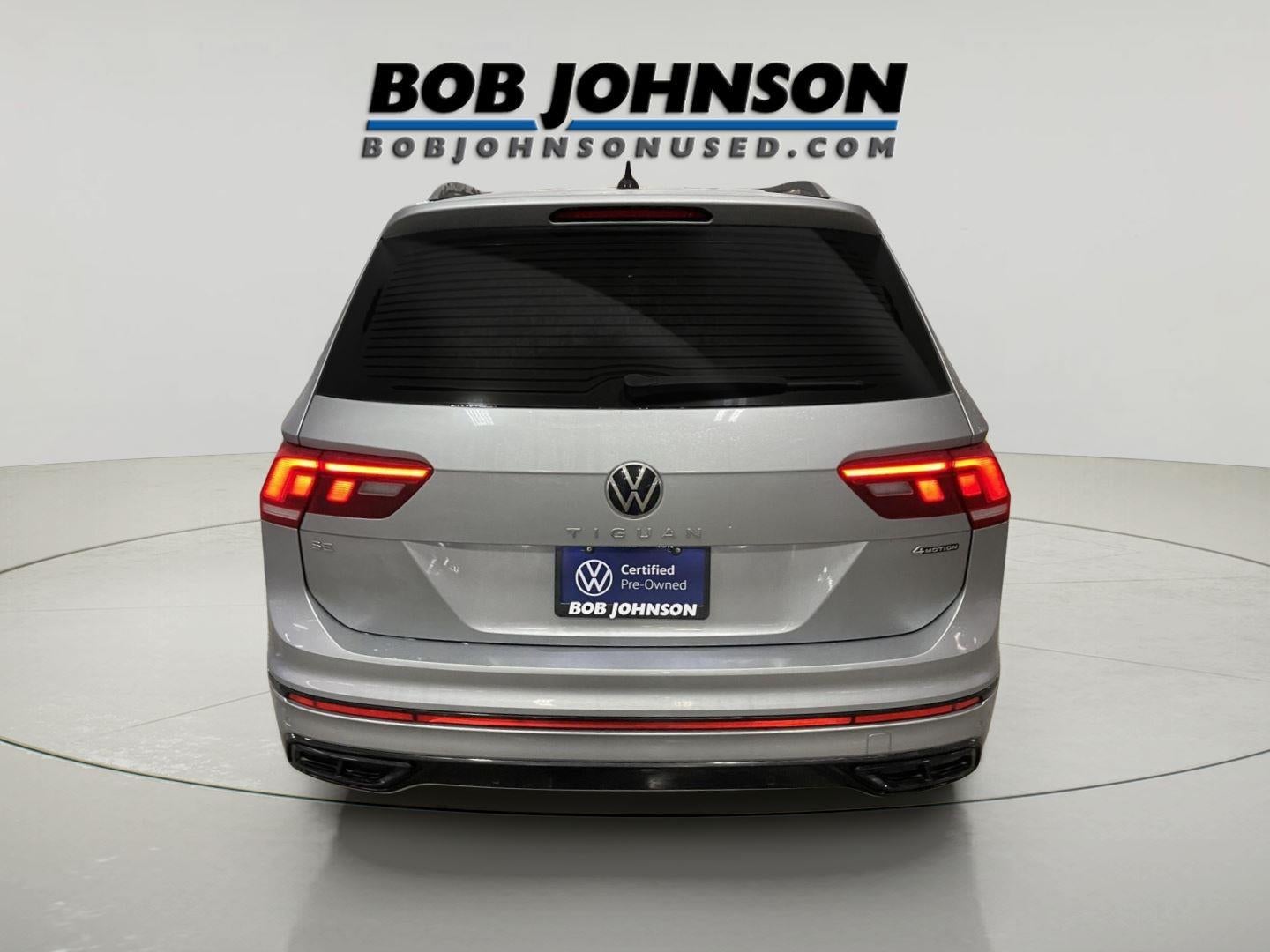 2023 Volkswagen Tiguan SE R-Line Black