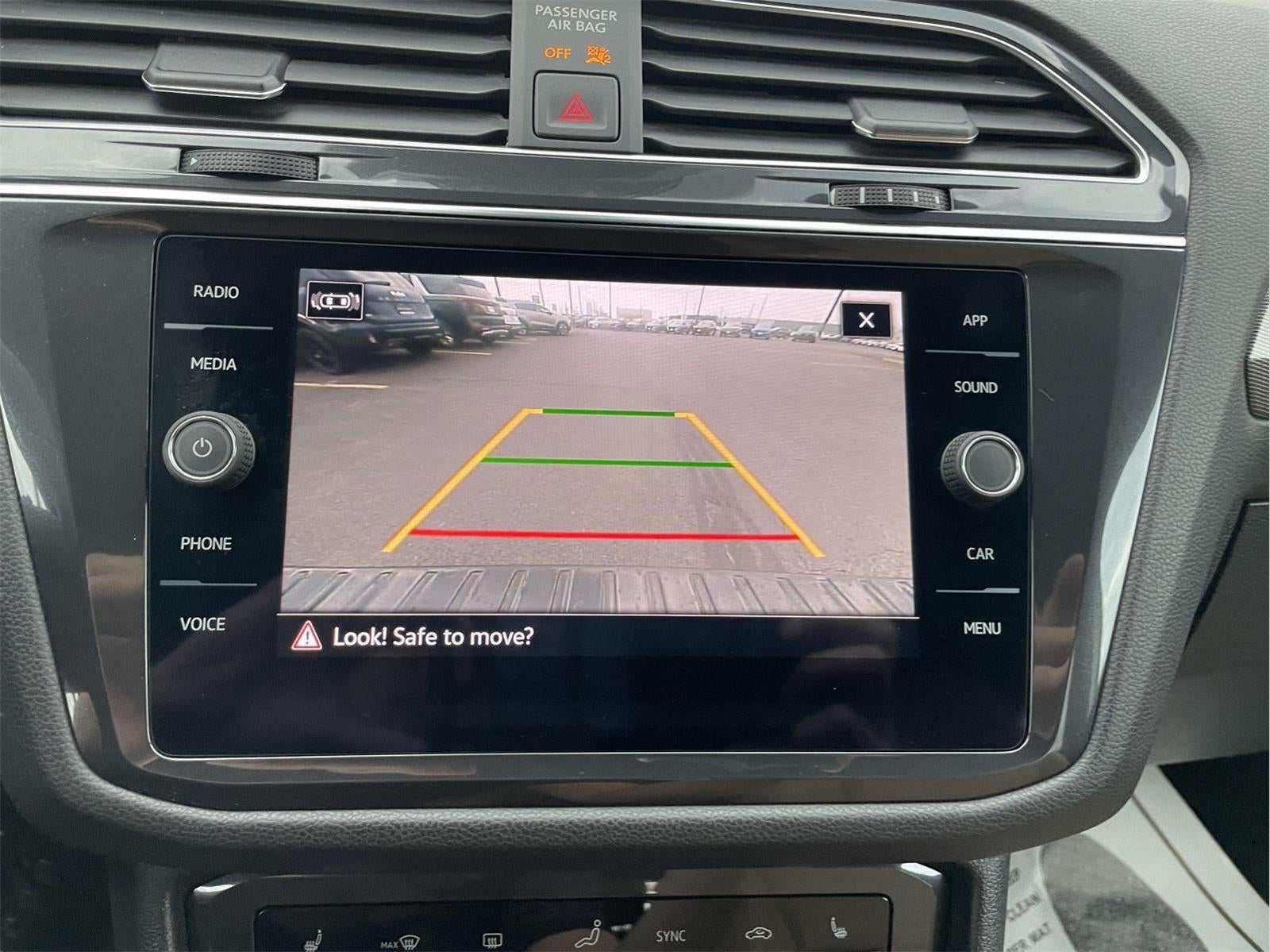 2023 Volkswagen Tiguan SE R-Line Black