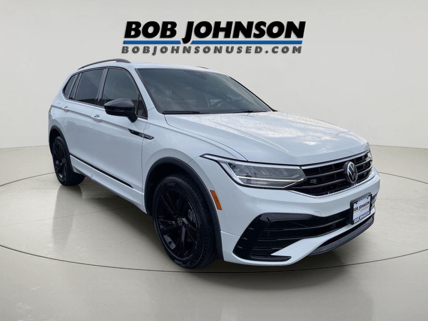 2023 Volkswagen Tiguan SE R-Line Black