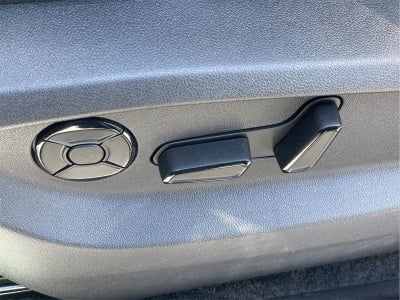 2025 Volkswagen Tiguan SE