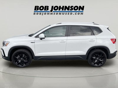 2023 Volkswagen Taos SE
