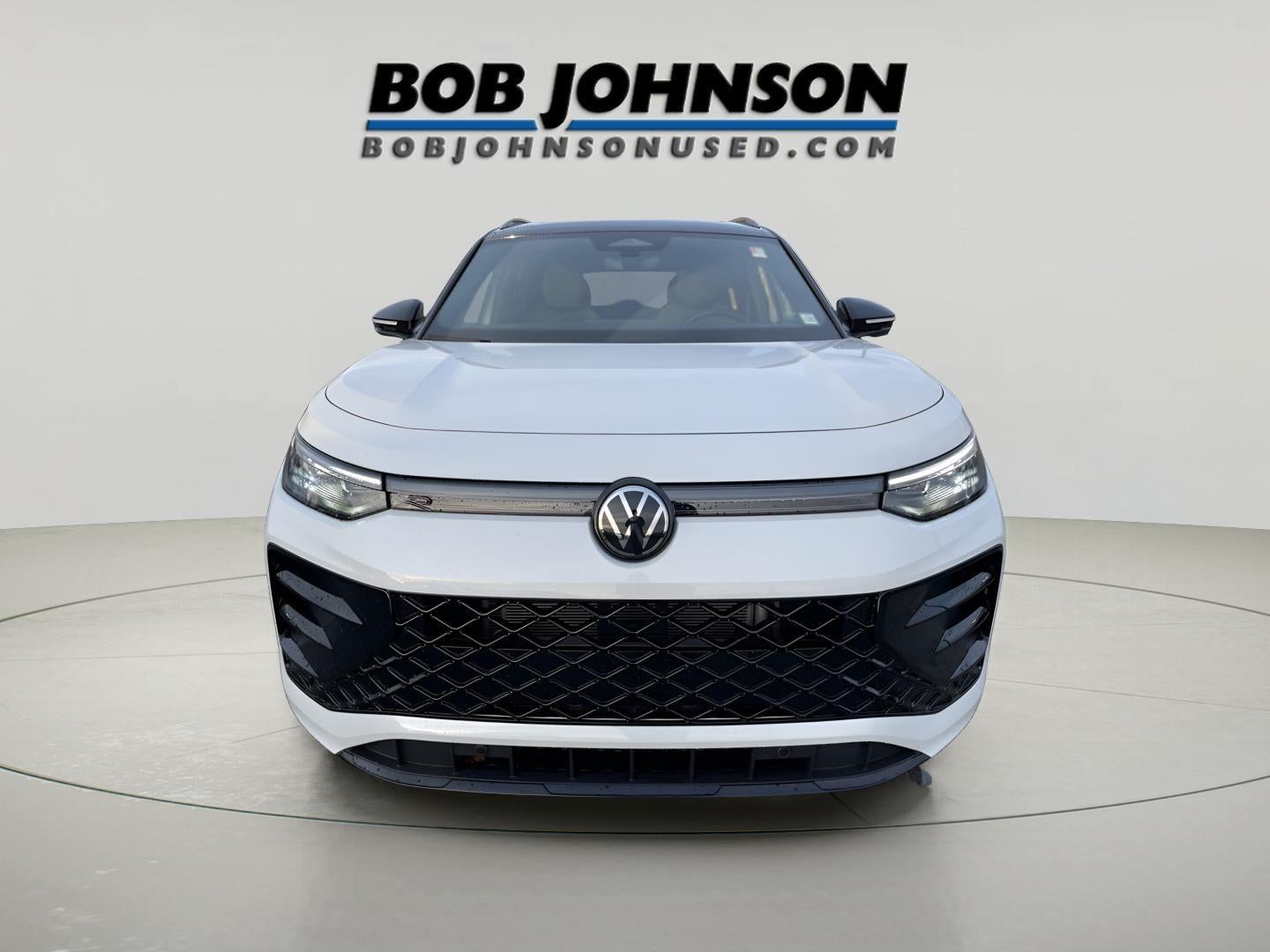 2025 Volkswagen Tiguan SE R-Line Black