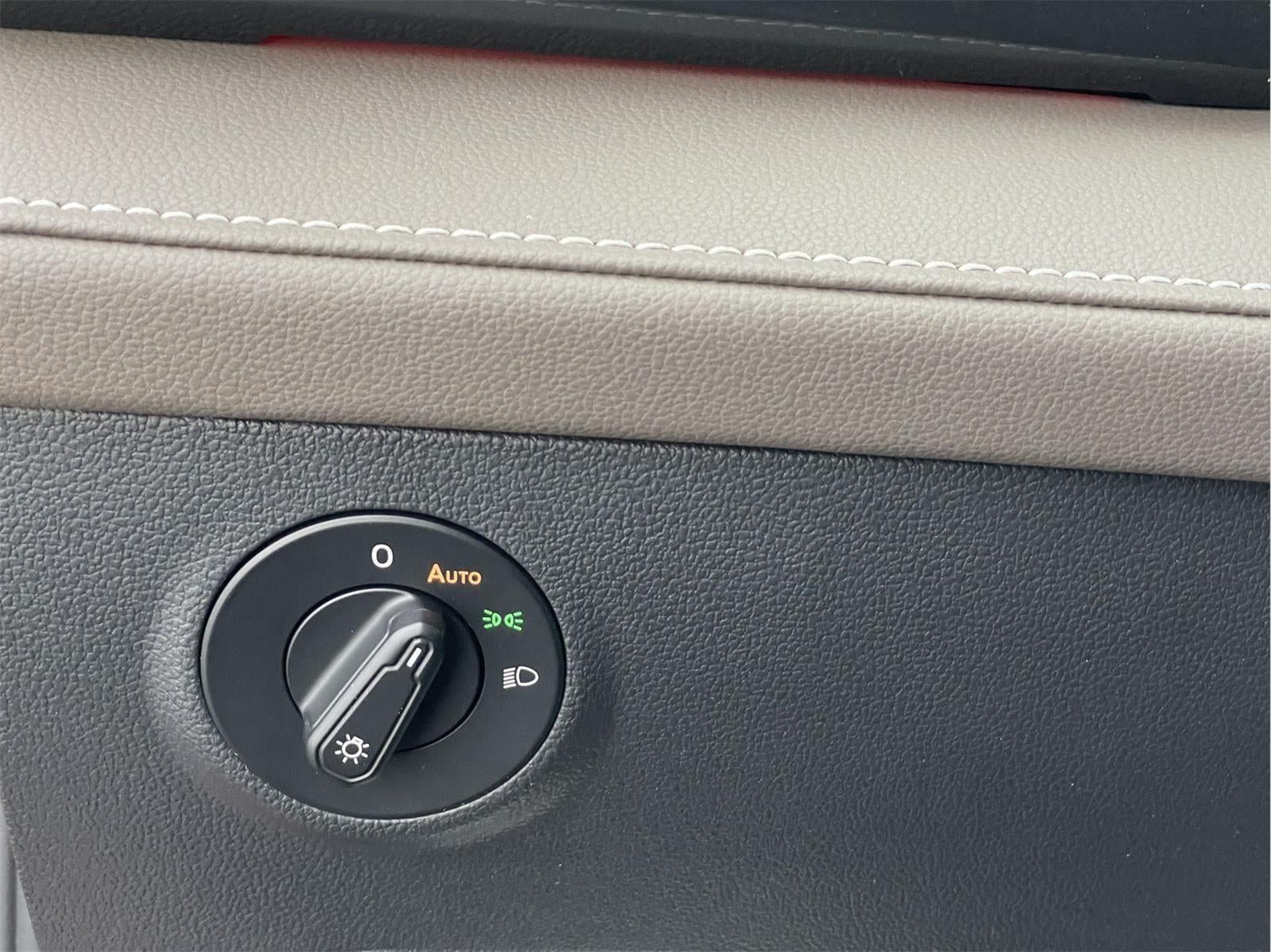 2022 Volkswagen Taos SEL