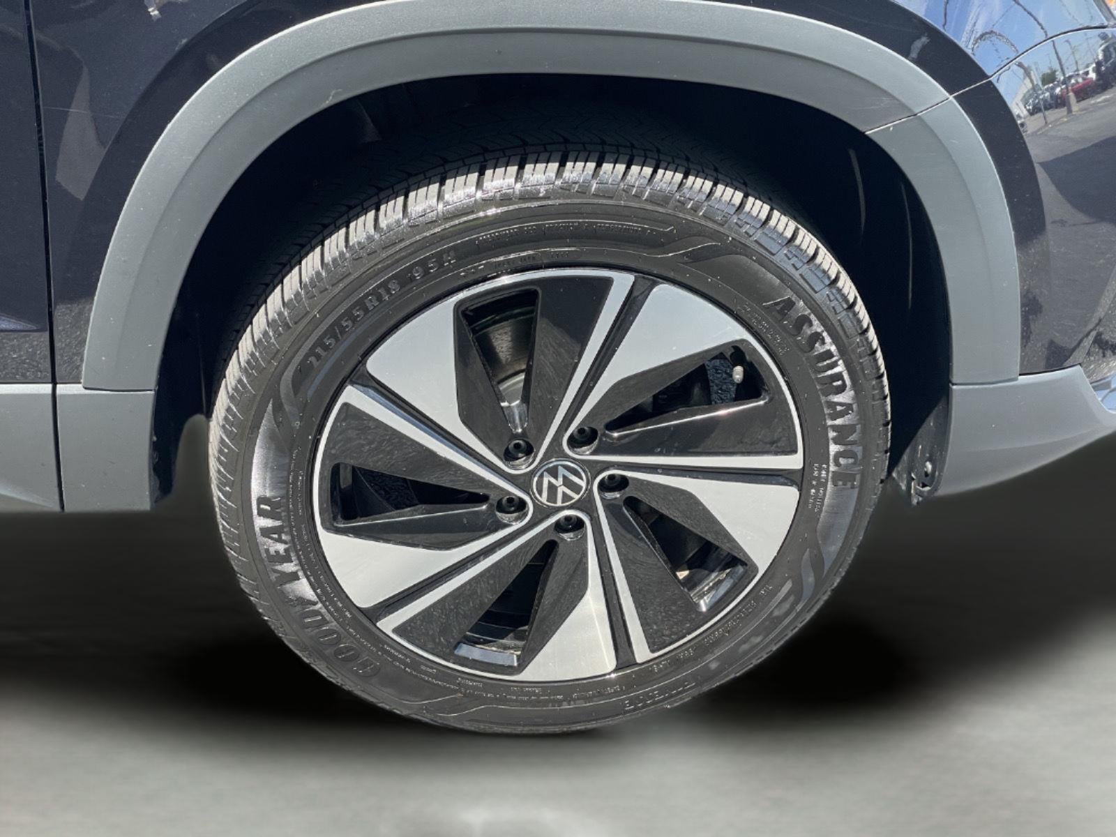 2023 Volkswagen Taos SE