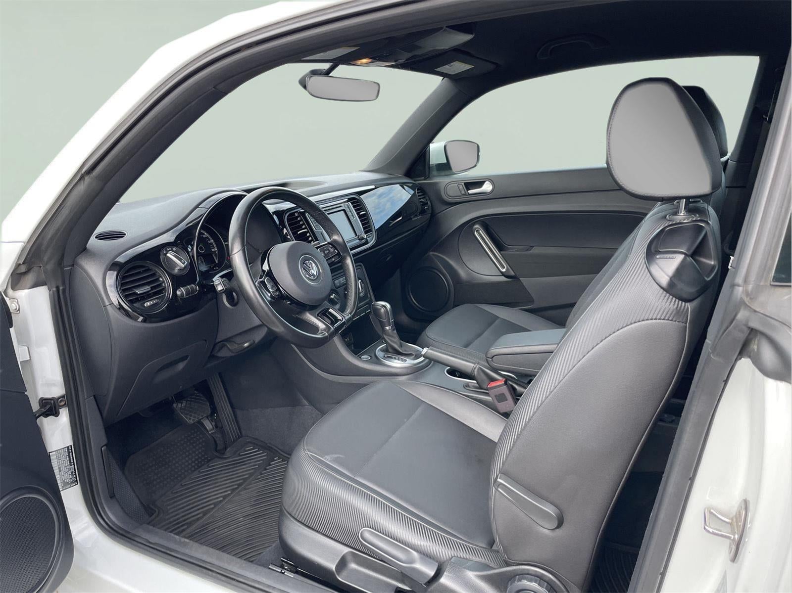 2018 Volkswagen Beetle S