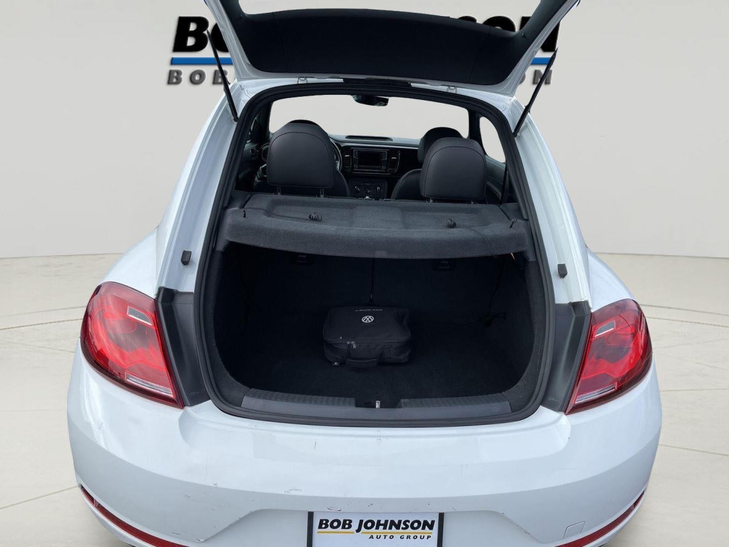 2018 Volkswagen Beetle S