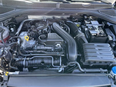 2025 Volkswagen Jetta SEL