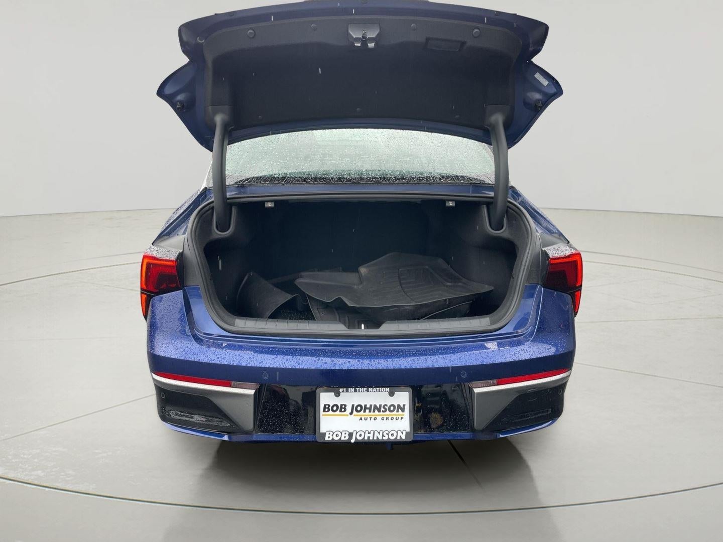 2025 Kia K5 EX