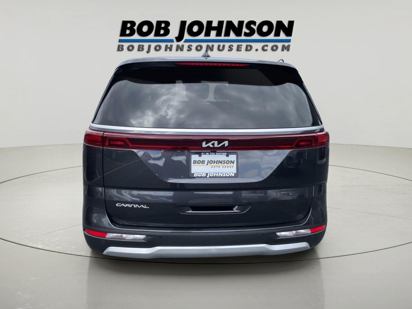 2024 Kia Carnival LX