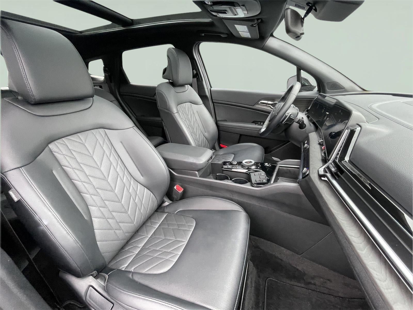 2025 Kia Sportage Plug-In Hybrid X-Line