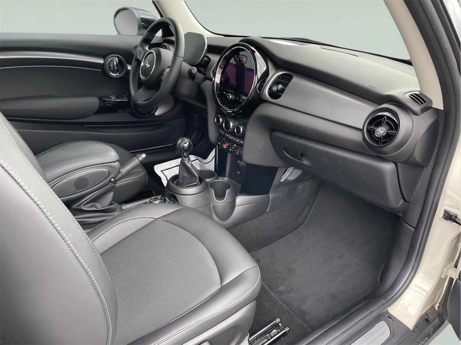 2023 MINI Hardtop 2 Door Cooper