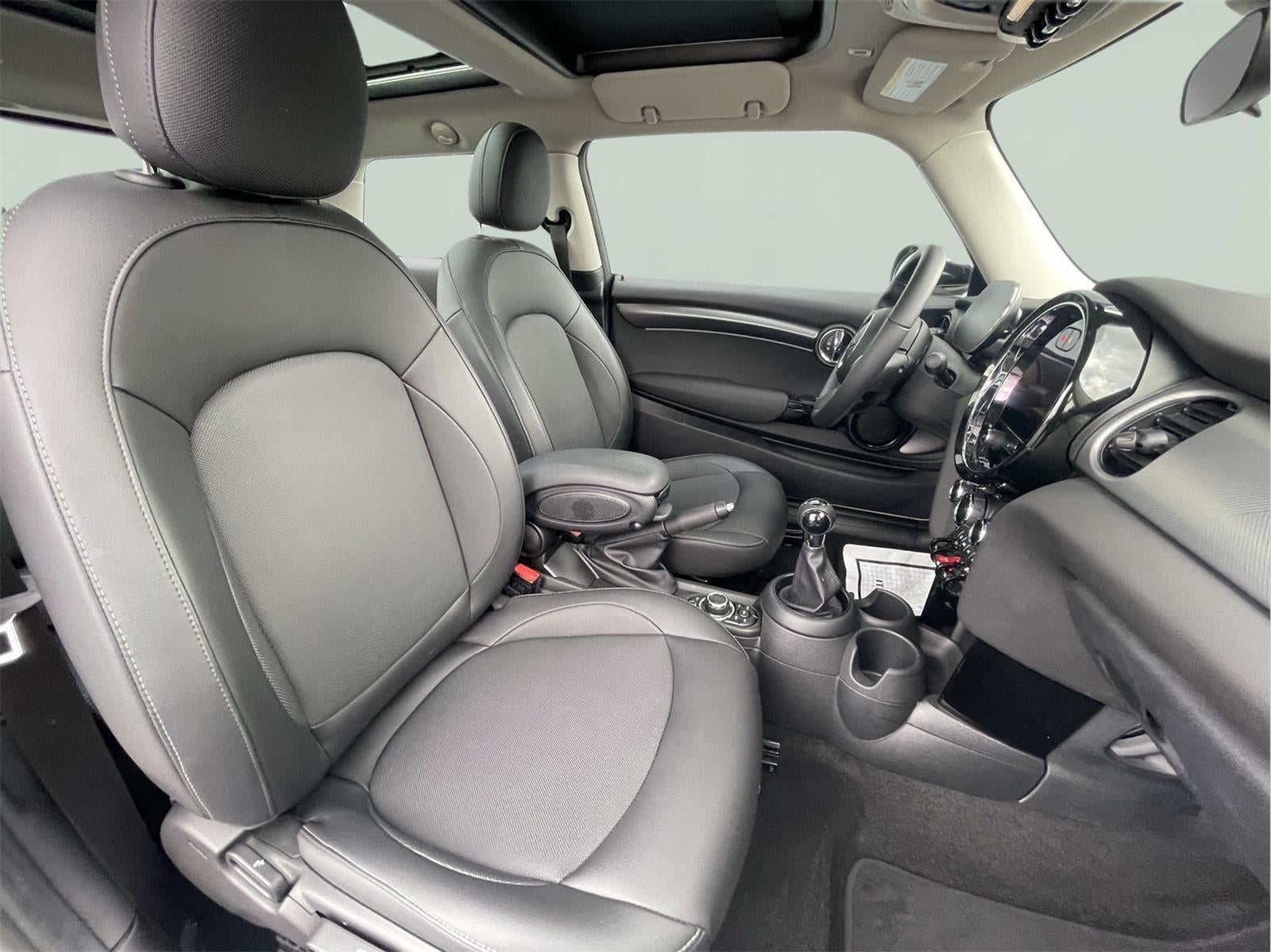 2023 MINI Hardtop 2 Door Cooper