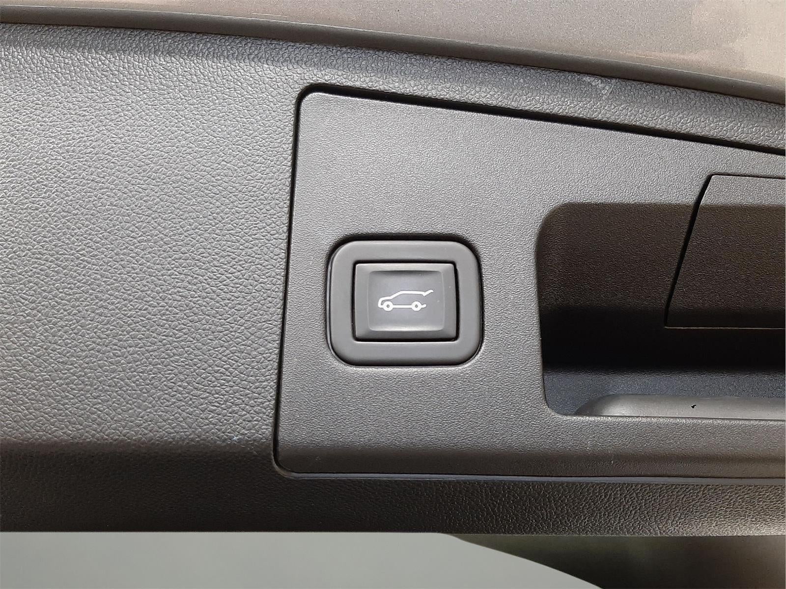 2023 Cadillac XT4 AWD Sport