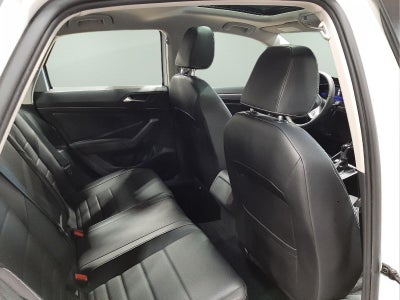 2022 Volkswagen Jetta SE