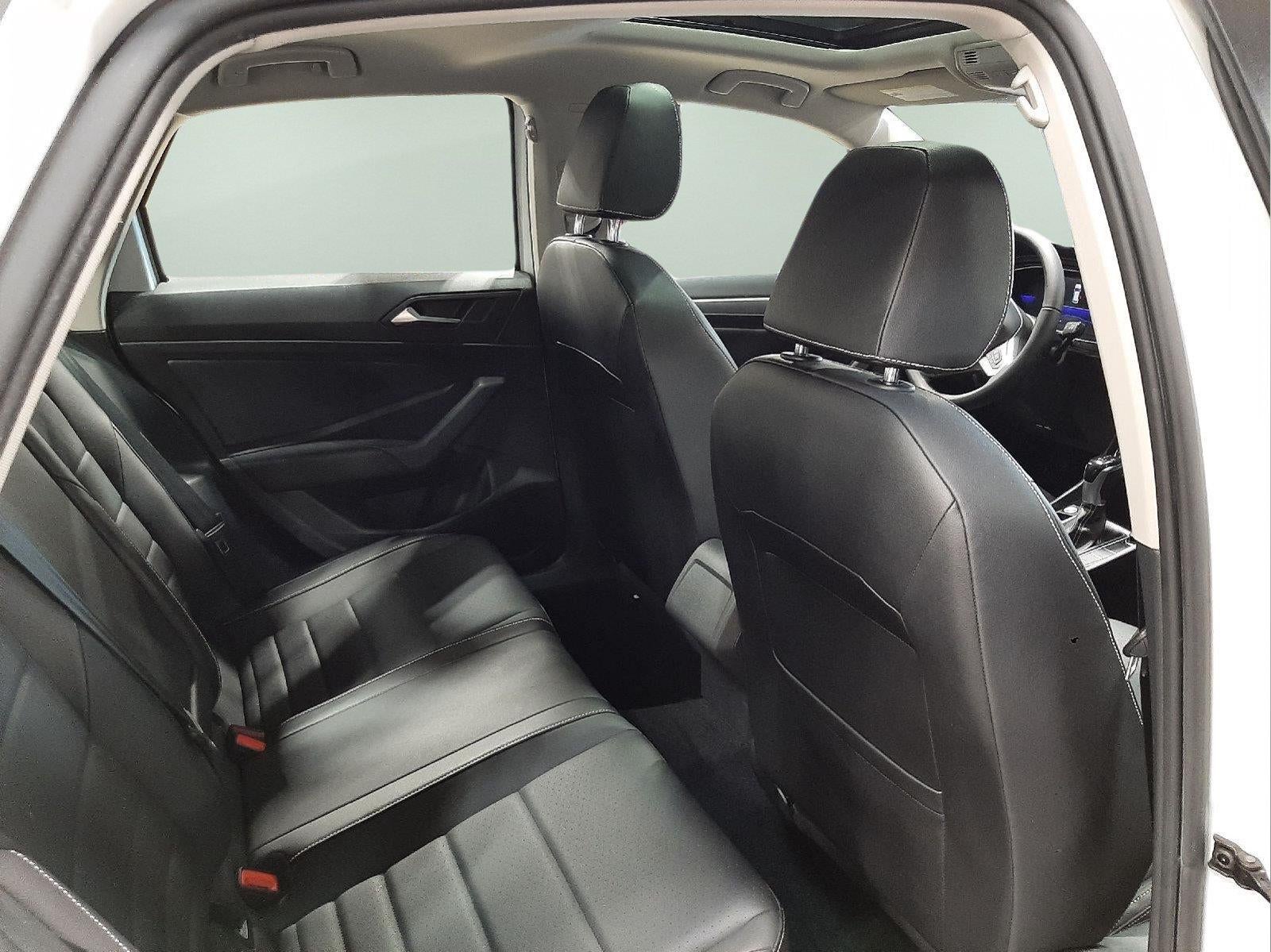 2022 Volkswagen Jetta SE