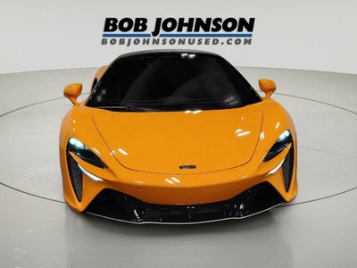 2023 McLaren Artura TechLux