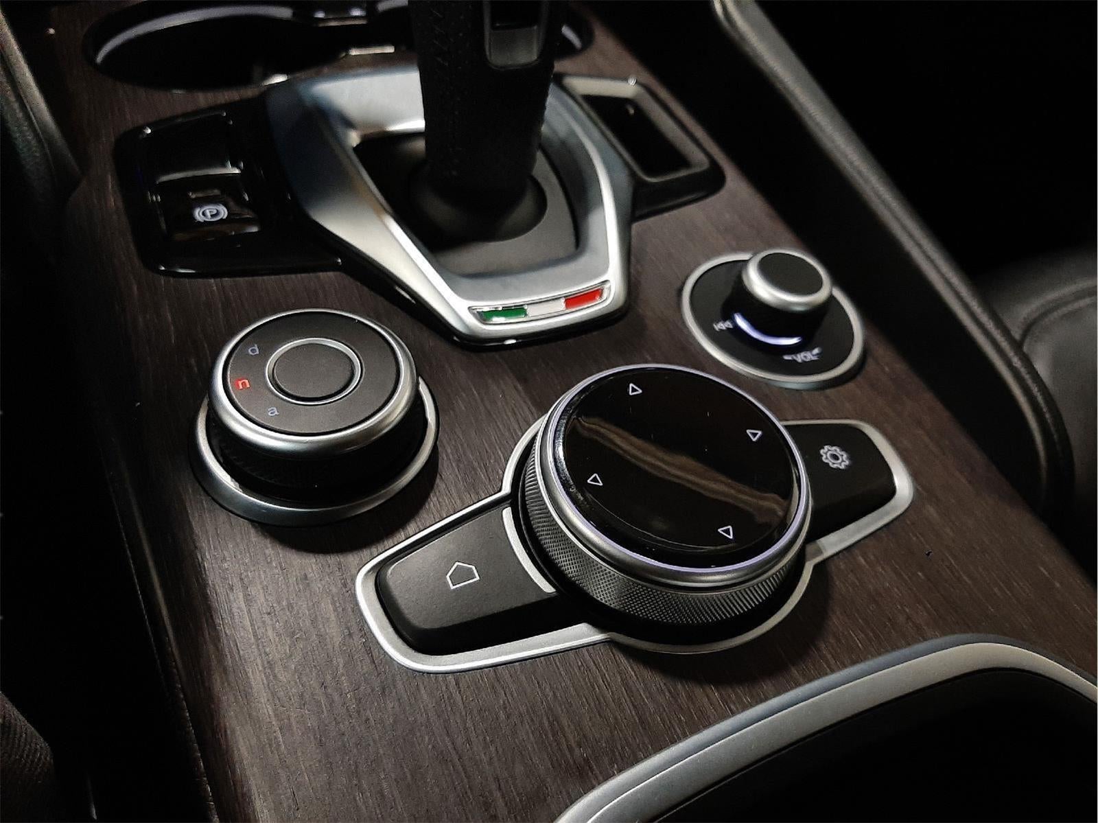 2020 Alfa Romeo Giulia Ti